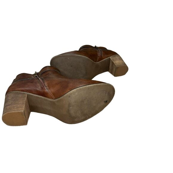 Michael by Michael Shannon Women's Size 8 Ankle Booties Faux Leather Western - Picture 8 of 8